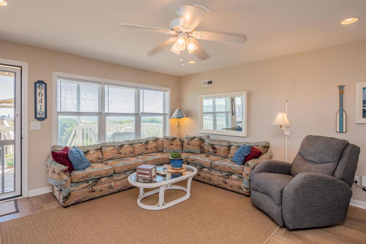 Katie Lou'S Place By Oak Island Accommodations Caswell Beach Eksteriør bilde