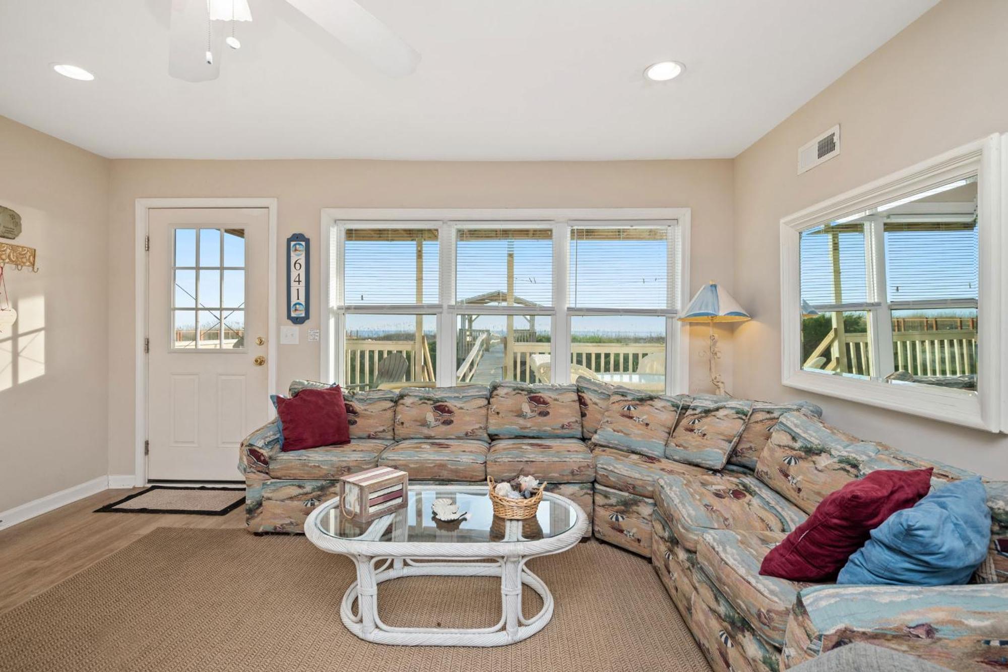 Katie Lou'S Place By Oak Island Accommodations Caswell Beach Eksteriør bilde